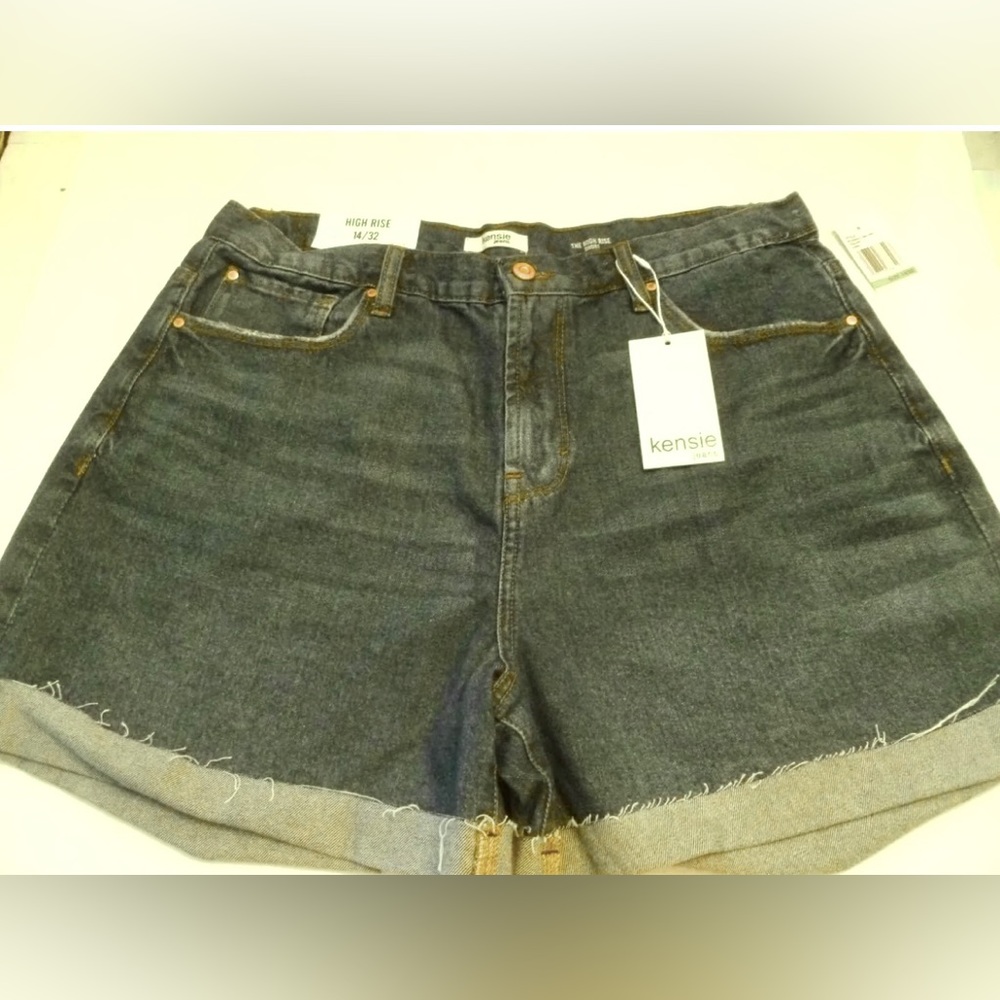 Kenzie Jeans High Rise Shorts sz 14 / 32 New